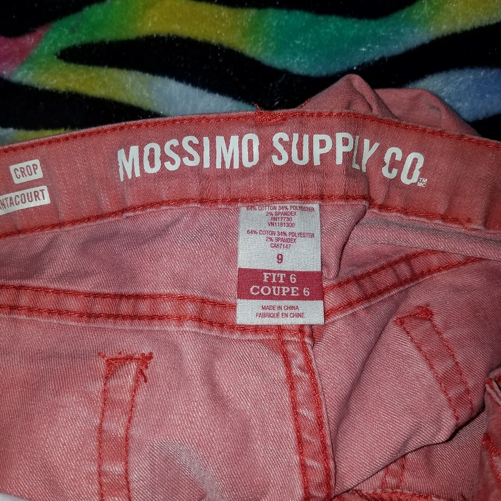 Capris - Picture 2 of 2